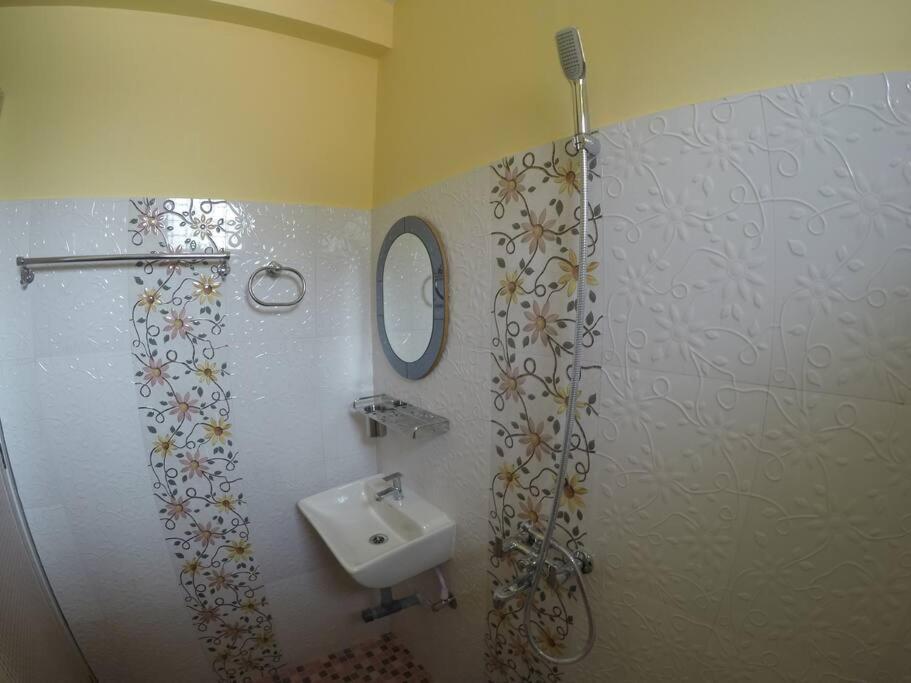 Regina Residency Inn Bãi biển Bãi biển Palolem Ngoại thất bức ảnh