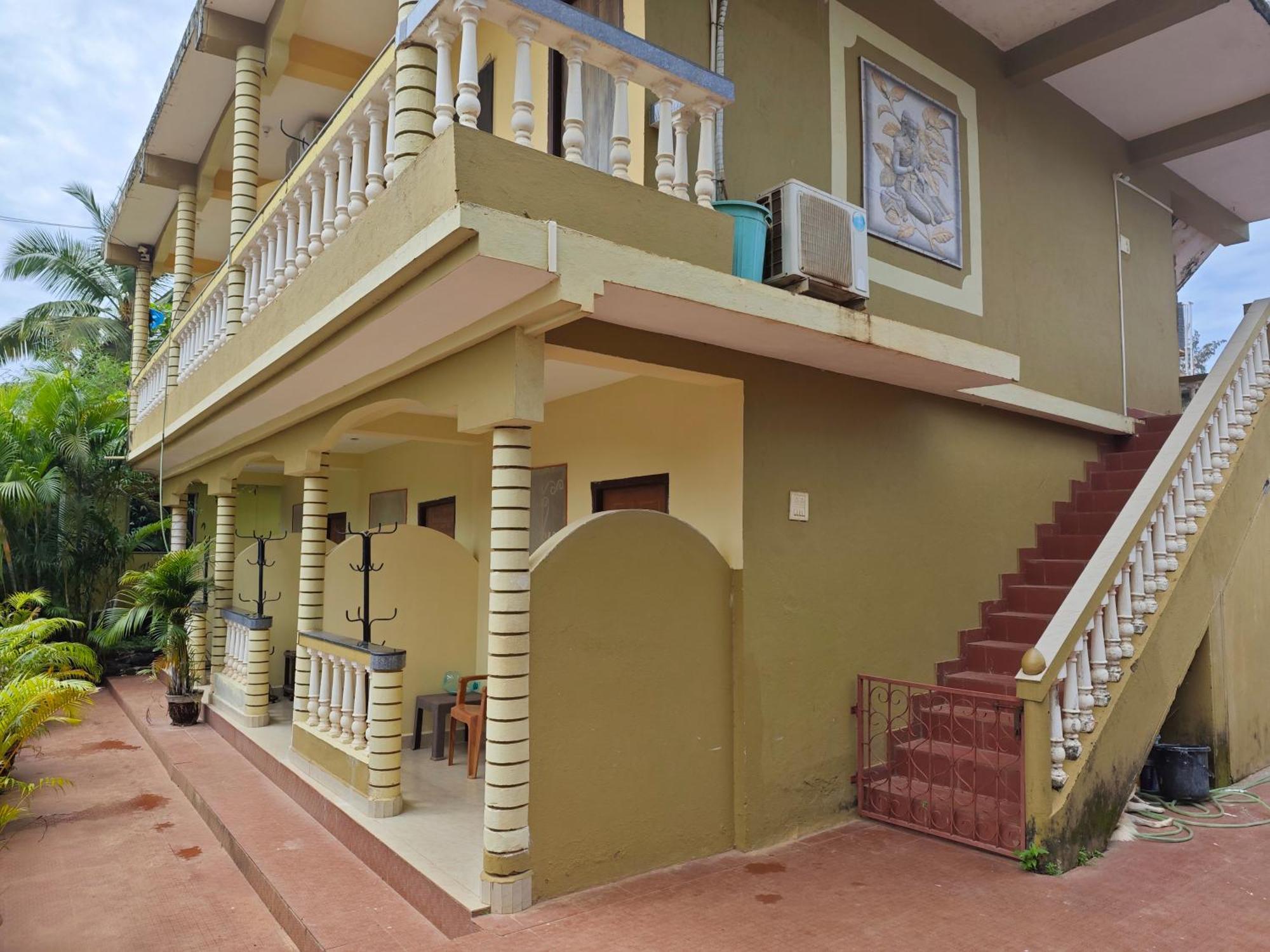 Regina Residency Inn Bãi biển Bãi biển Palolem Ngoại thất bức ảnh